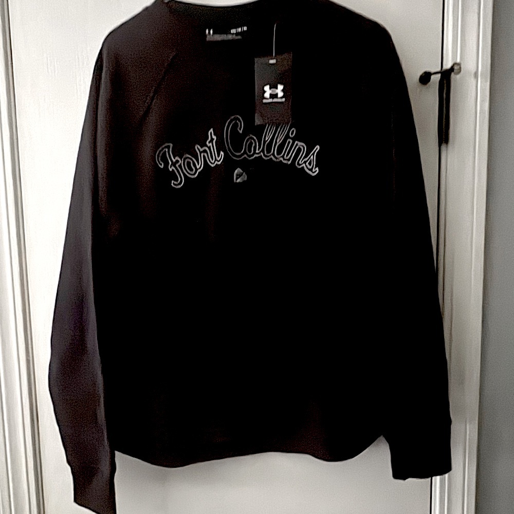 UNDER ARMOUR➕NWT Embroidered Fort Collins Sweatshirt